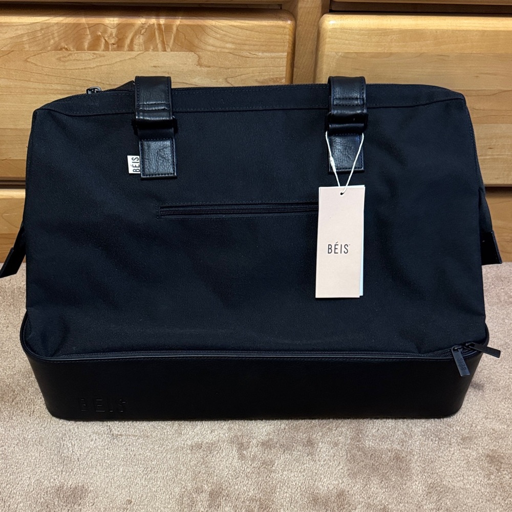 BEIS Black The Weekender Duffle Bag - Picture 2 of 16